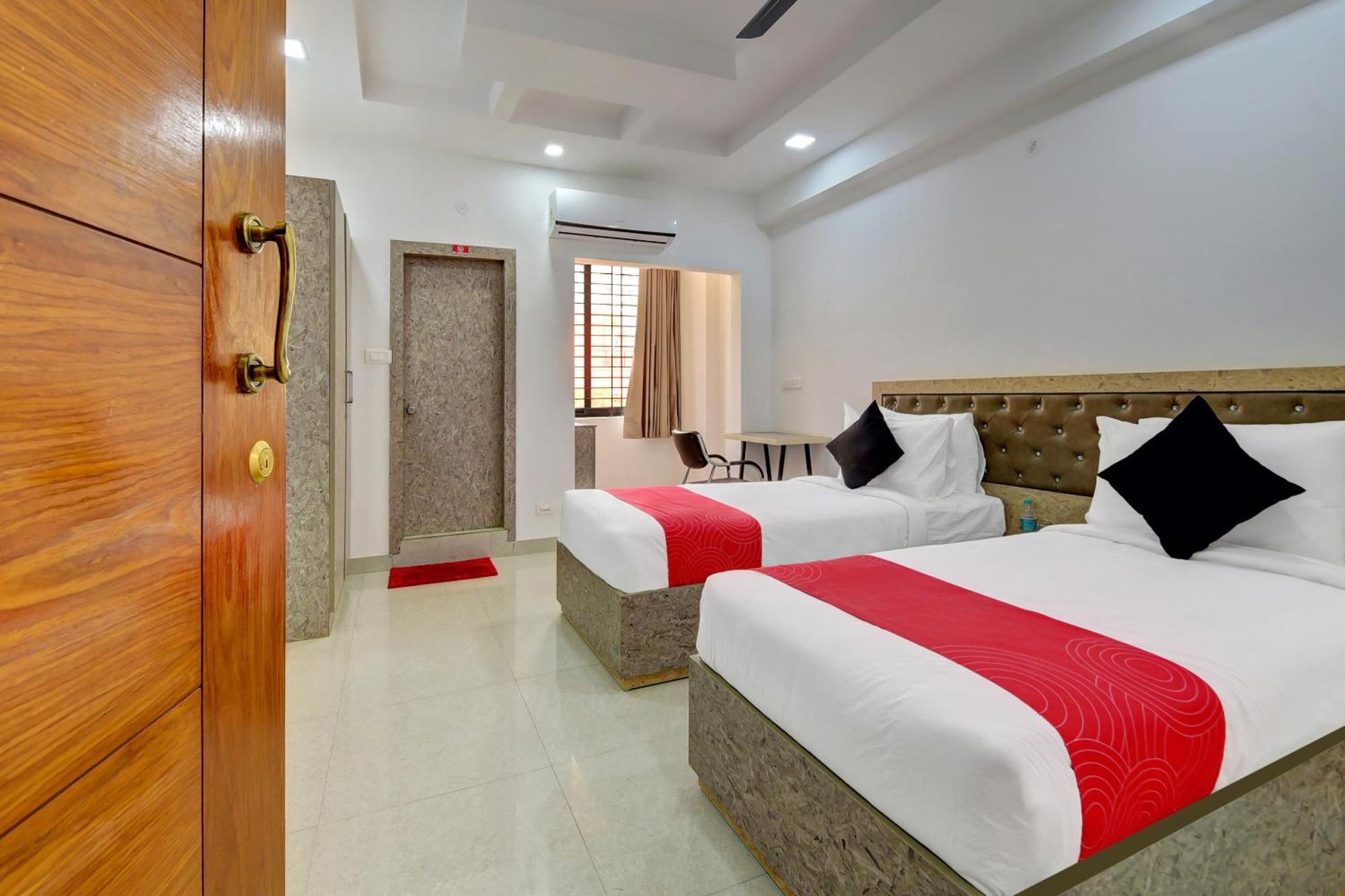 Super Grand Collection O Near Sarjapur Road Near 7d Voyage Hotel 4*